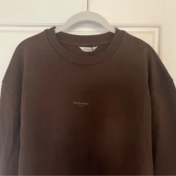 NWT Men’s Holzweiler Bloom Oslo SweaterM